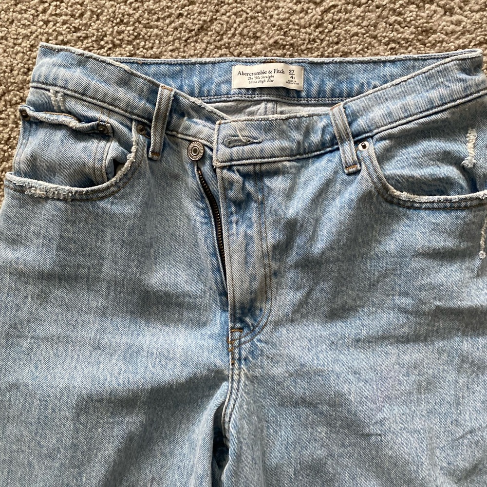 Abercrombie & Fitch 90’s Straight Jeans Crossover Fly Ultra high rise 27 4 reg